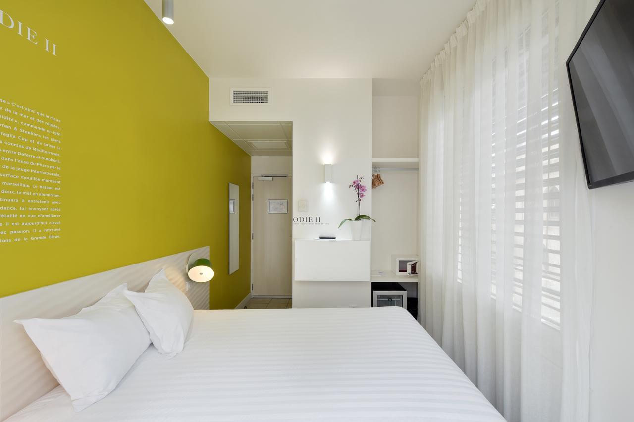 Hotel Les Voiles Toulon Bagian luar foto