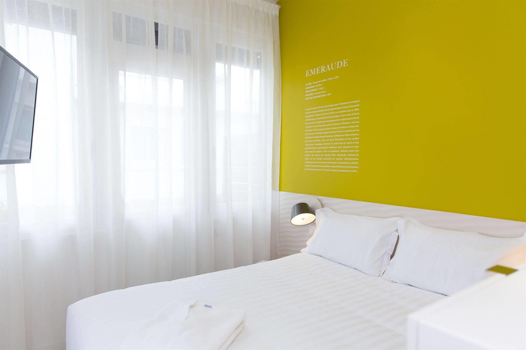 Hotel Les Voiles Toulon Bagian luar foto